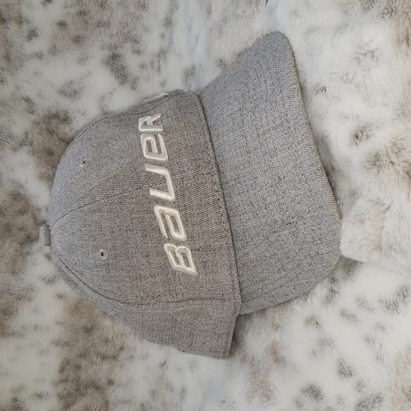 Womens BAUER Hat - Picture 1 of 7